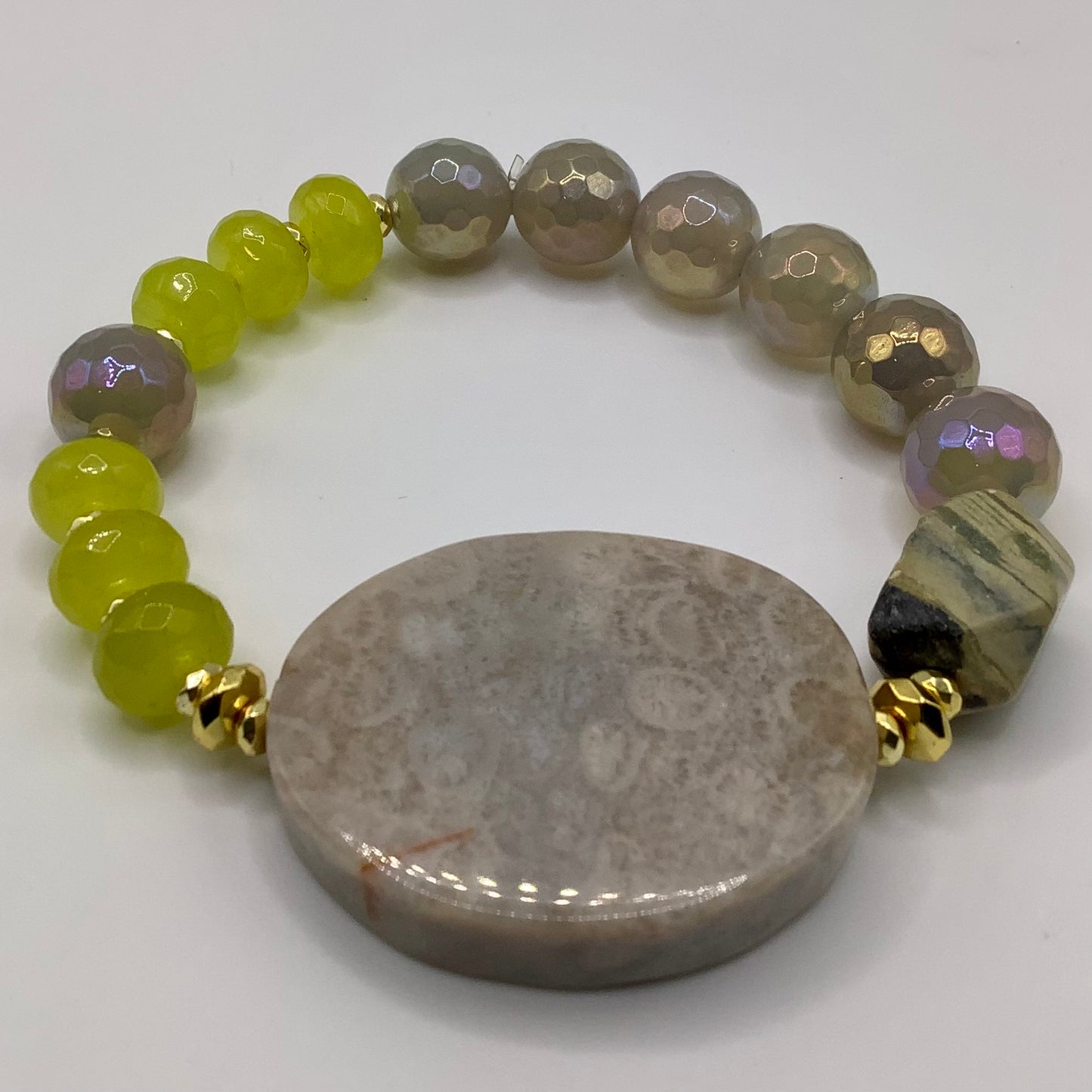 Agate, electroplated Agate, Quartz Centerpiece, gold hematite 10-12mm