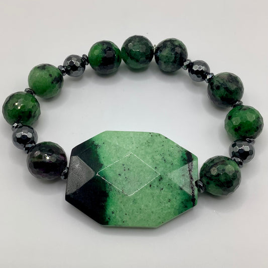 Ruby Zoisite, Agate Focal 12mm gunmetal hematite