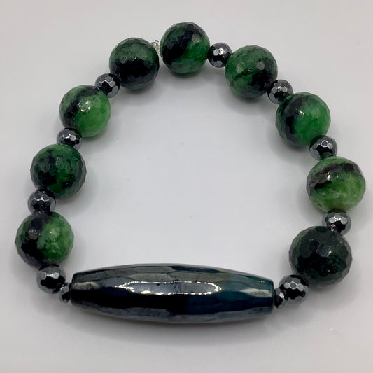 Ruby Zoisite, Agate Focal 12mm gunmetal hematite